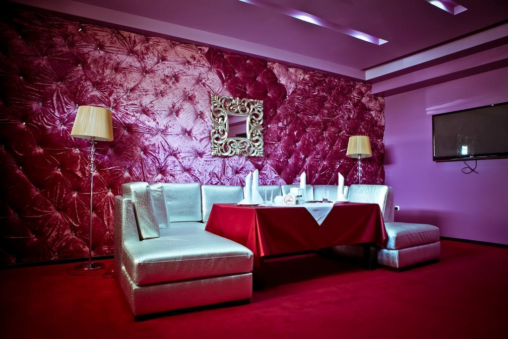Astana Park Hotel Екстериор снимка