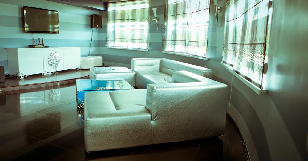 Astana Park Hotel Екстериор снимка
