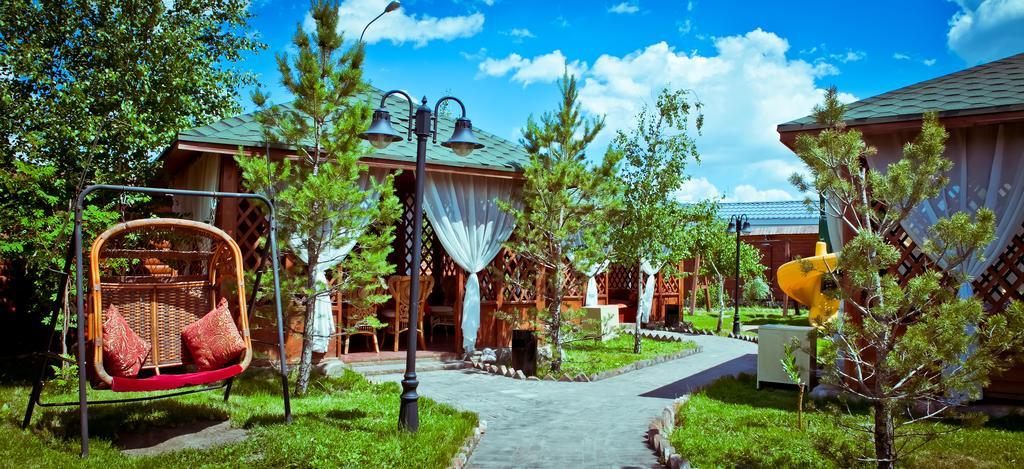 Astana Park Hotel Екстериор снимка